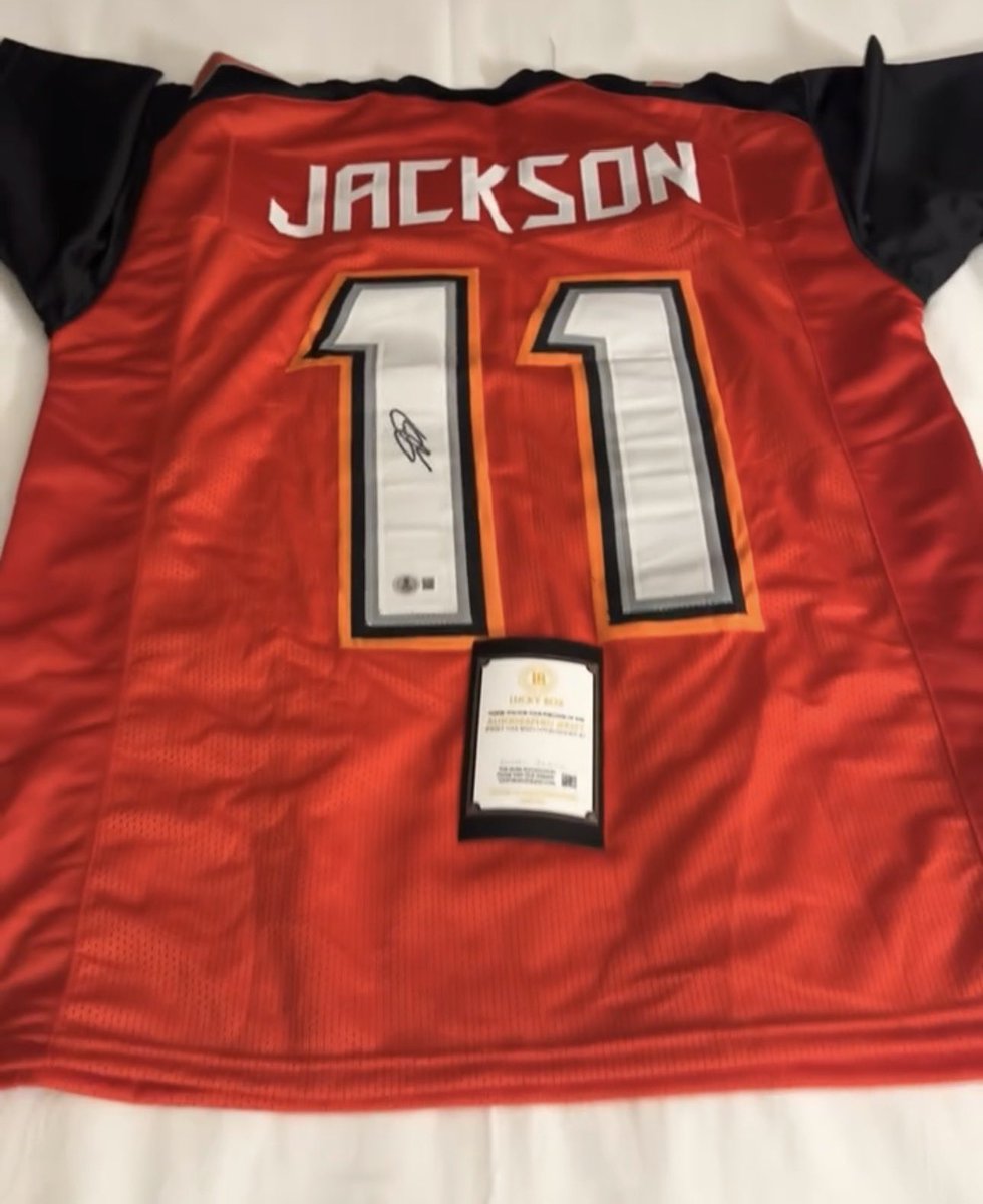 Sooooooooooooo…………

I got this from <a href="/luckyboxclub/">Lucky Box Club</a>  at <a href="/HarrahsVegas/">Harrah's Las Vegas</a>  @DeSeanJackson  <a href="/RaysBaseball/">Tampa Bay Rays</a>