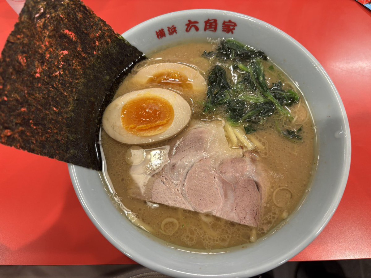 ひらちゃん tweet media