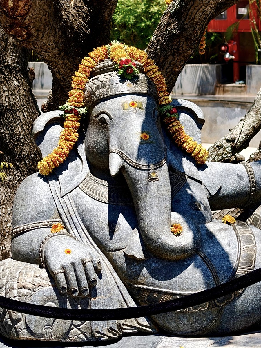 SparesofWar's tweet photo. Loved the temple concept in the new Rameswaram Cafe at Chandapura, Bengaluru. Some pics below https://t.co/ciDU1DUagw