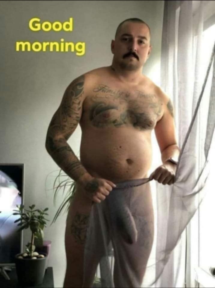 R tweet media