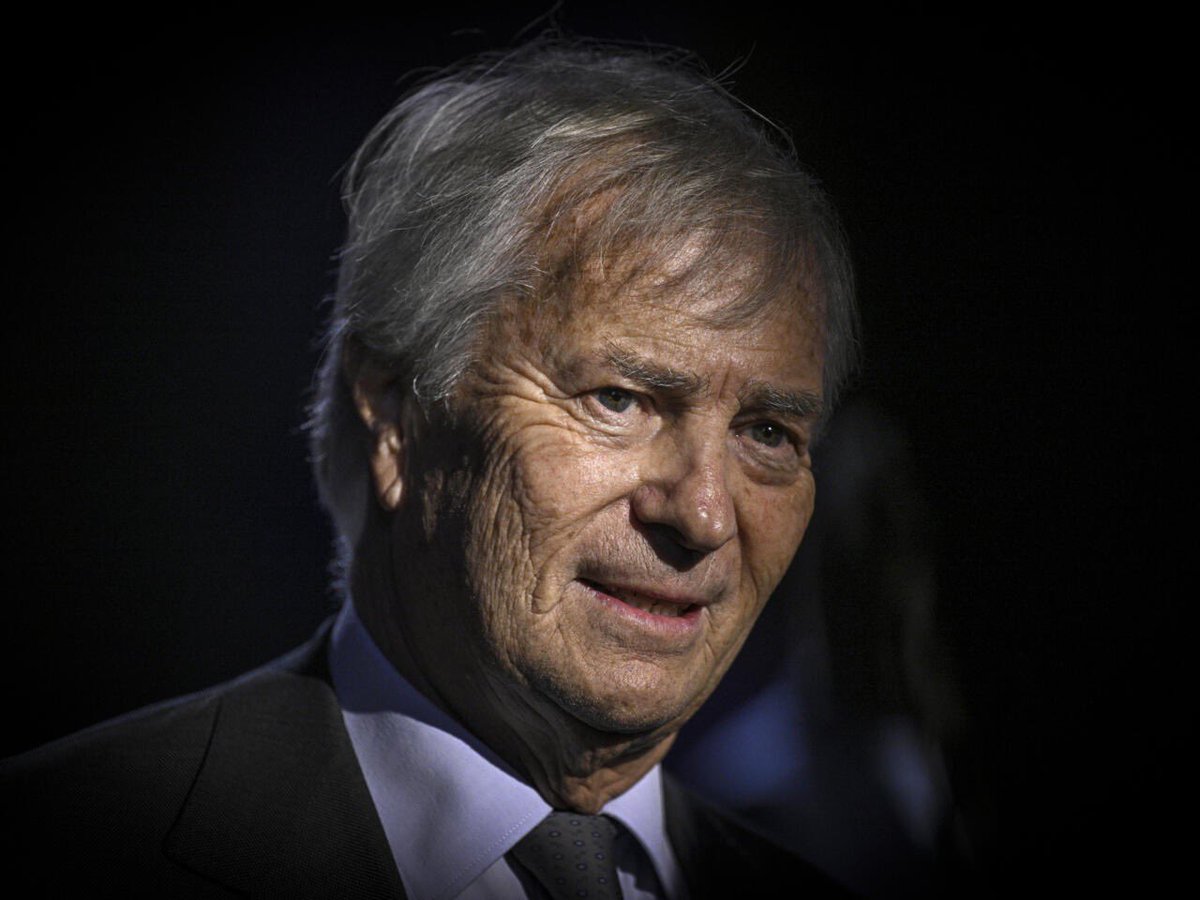 Bolloré signe un coup de maître chez Grasset ! 🔥

•  Viré Nora et son 1 million €/an : économies substantielles 💰
•  Auteurs partis ? Ceux qui ne vendaient quasiment rien. Place aux plumes moins idéologisées et bien plus rentables 📈
•  Buzz monstrueux pour le livre de