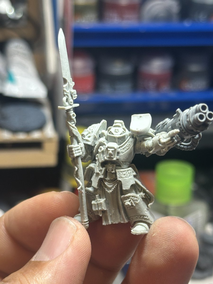 すたいな tweet media