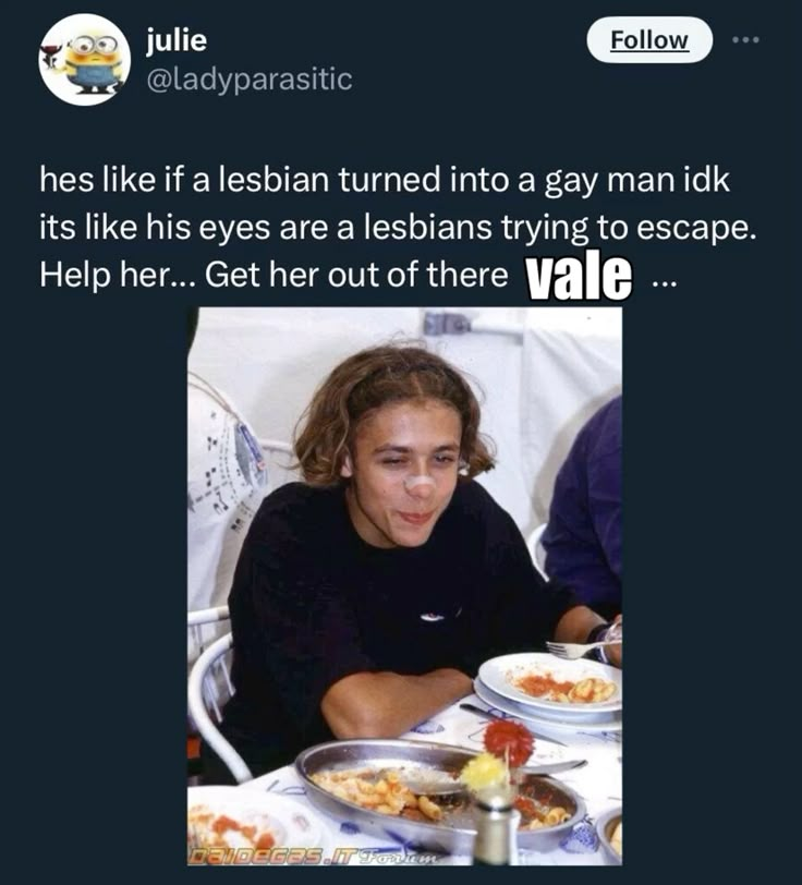 vee 🦈 tweet media