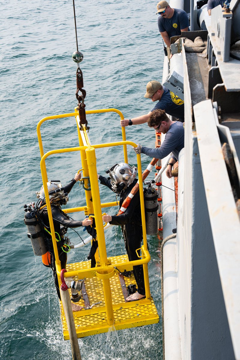 Commander, Logistics Group Western Pacific tweet media