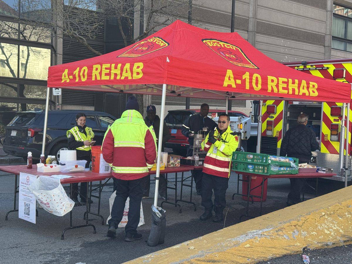Boston Fire Dept. tweet media
