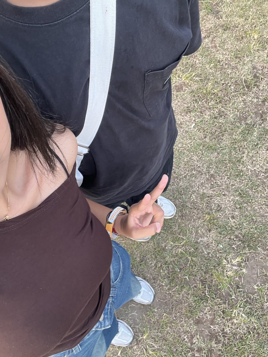 siwichandrra's tweet photo. festival date https://t.co/zSLXr4Aoqr
