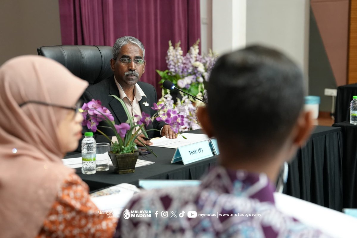 MyMOTAC's tweet photo. STRATEGIK &amp; HOLISTIK: MBJ MOTAC BIL. 1/2026

Kuala Lumpur | 20 April 2026 | Isnin

Klik https://t.co/hoBLdZngqx

#MyMOTAC #TaatSetia
#MalaysiaTrulyAsia #VisitMalaysia2026
#MySeniBudaya
#SurrealExperiences
#MalaysiaMADANI https://t.co/KRnUokK2Kh