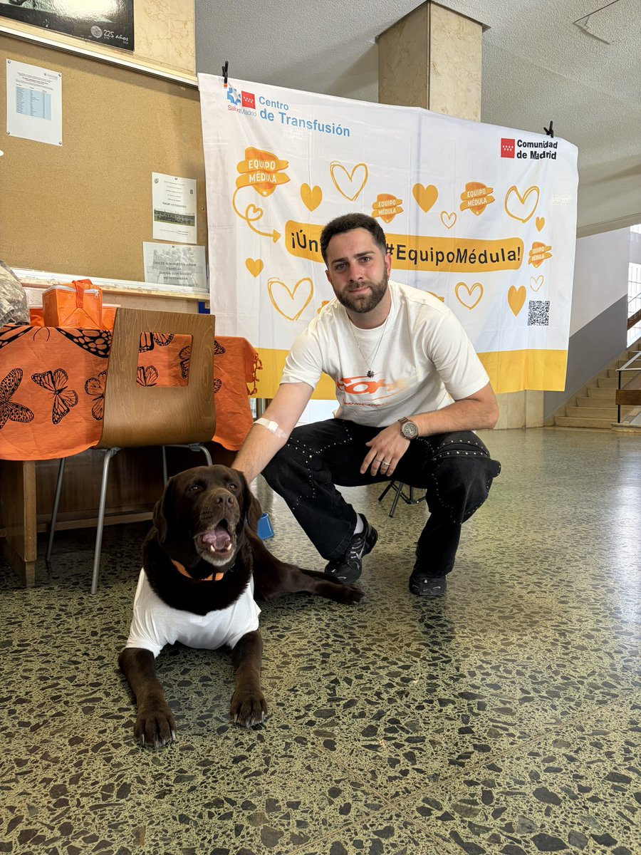 EquipoMedula's tweet image. 🐾 Ayer llegamos a la Facultad de Veterinaria de la @unicomplutense. Qué gente tan maja, cercana y bonita.

Juntos venimos a hacer algo enorme: salvar vidas y dar esperanza. 🧡

#EquipoMédula #MadridDonaMédula #UCM #CompatiblesConLaVida