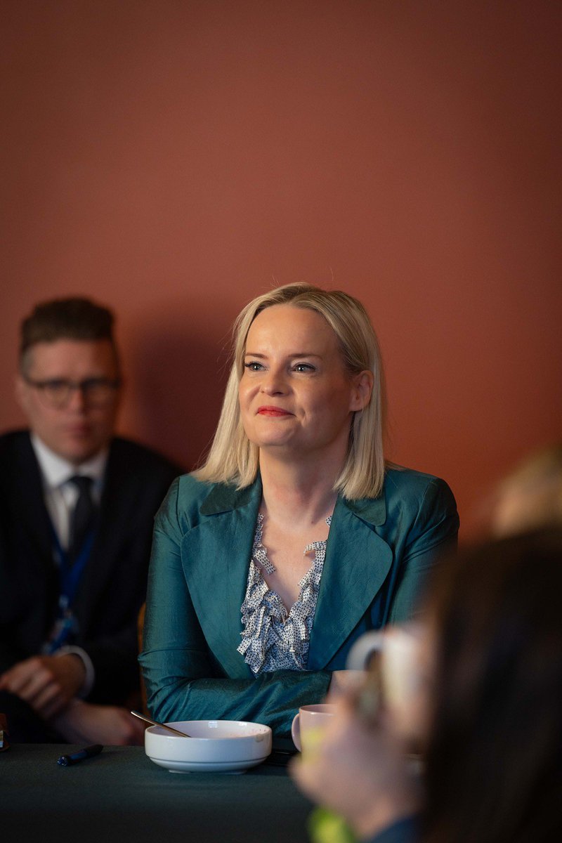 PS_ekryhma's tweet image. Hallituksen riihineuvottelut säätytalolla ovat alkaneet. Talouden tilanne on vaikea, mutta jokainen kivi käännetään, että kasvua saataisiin vauhditettua.