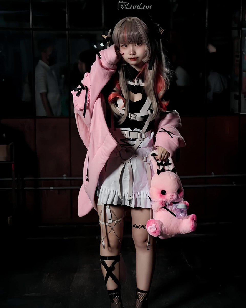 hanahimeO_O's tweet photo. いいむܸ⁺˳✿⏦۠₊
📷：ig @ lunlun_portrait
#りりむとあそぼう 
#陰キャバス
#魔界ノりりむ 
#コスプレ 
#cosplay https://t.co/jQujkM3yvW