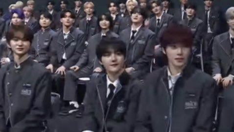 😼‎☝🏻🌟 tweet media