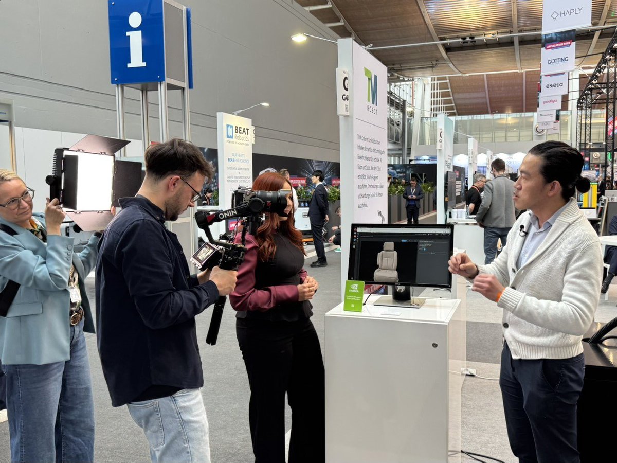 techmanrobot's tweet image. #HannoverMesse 2026 is here! See the "Car Seat Flying Trigger" in action. AI precision for fast QC. Visit us now! 
📍 Hanover Exhibition &amp;amp; Trade Center ￨ Hall 26, stand G44-1
#HM26 #Automation #TM #tmrobot #techmanrobot #AI #TMAICOBT