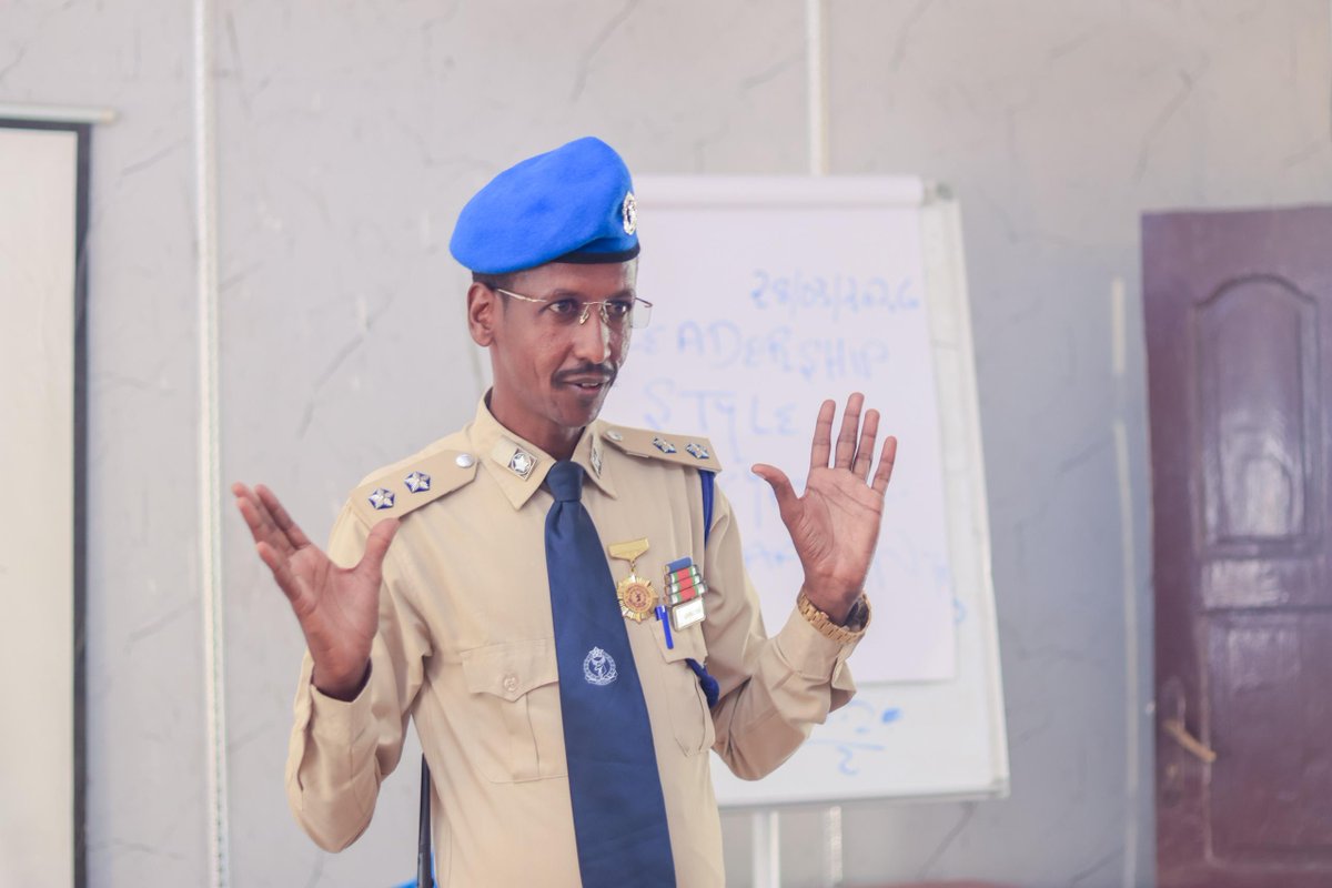 UNTMIS_'s tweet photo. In Mogadishu, Garowe, and Dhusamareb recently, @UNTMIS_  supported @SoPoliceForce  to hold four-day leadership and management workshops. The sessions – attended by 110 officers, including 63 women – focused on leadership and management principles, policing leadership styles, the role of women in leadership, and key skills such as decision-making, coordination, teamwork, and problem-solving.