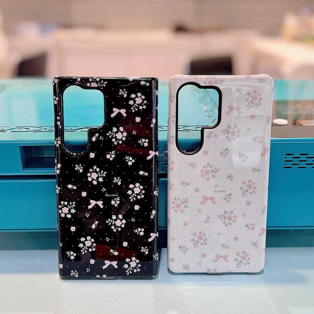 TuoliCandy's tweet image. 💖 White for her, black for him
🖤 Couple phone cases made with our machine
✨ Customize your love story today

#heattransfer #diyphonecase #mobilephonecase #DIY 
#HeatPressMachine #ChristmasCrafts #SantaPhoneCase #DIYGifts #CustomPhoneCase #sublimationmachine #phonecaseprinter