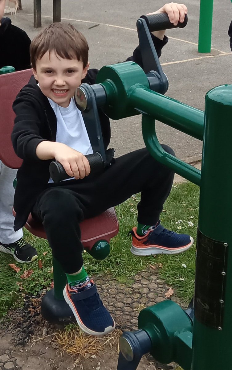 Lakeside Primary tweet media