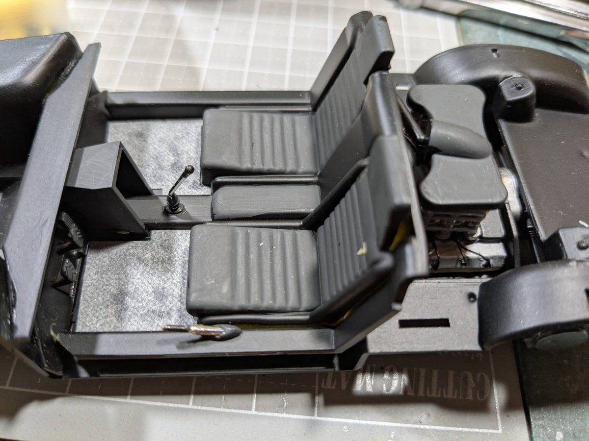 静岡ホビーショー、今年のろうがんずブースのテーマは「全部作る！石坂浩二会長の愛車遍歴（仮題）」

全て1/24スケールで揃えます。唯一の1/25スケールはレベルのポルシェ914。三田会員の製作途中画像です。
＃ろうがんず
＃静岡ホビーショー