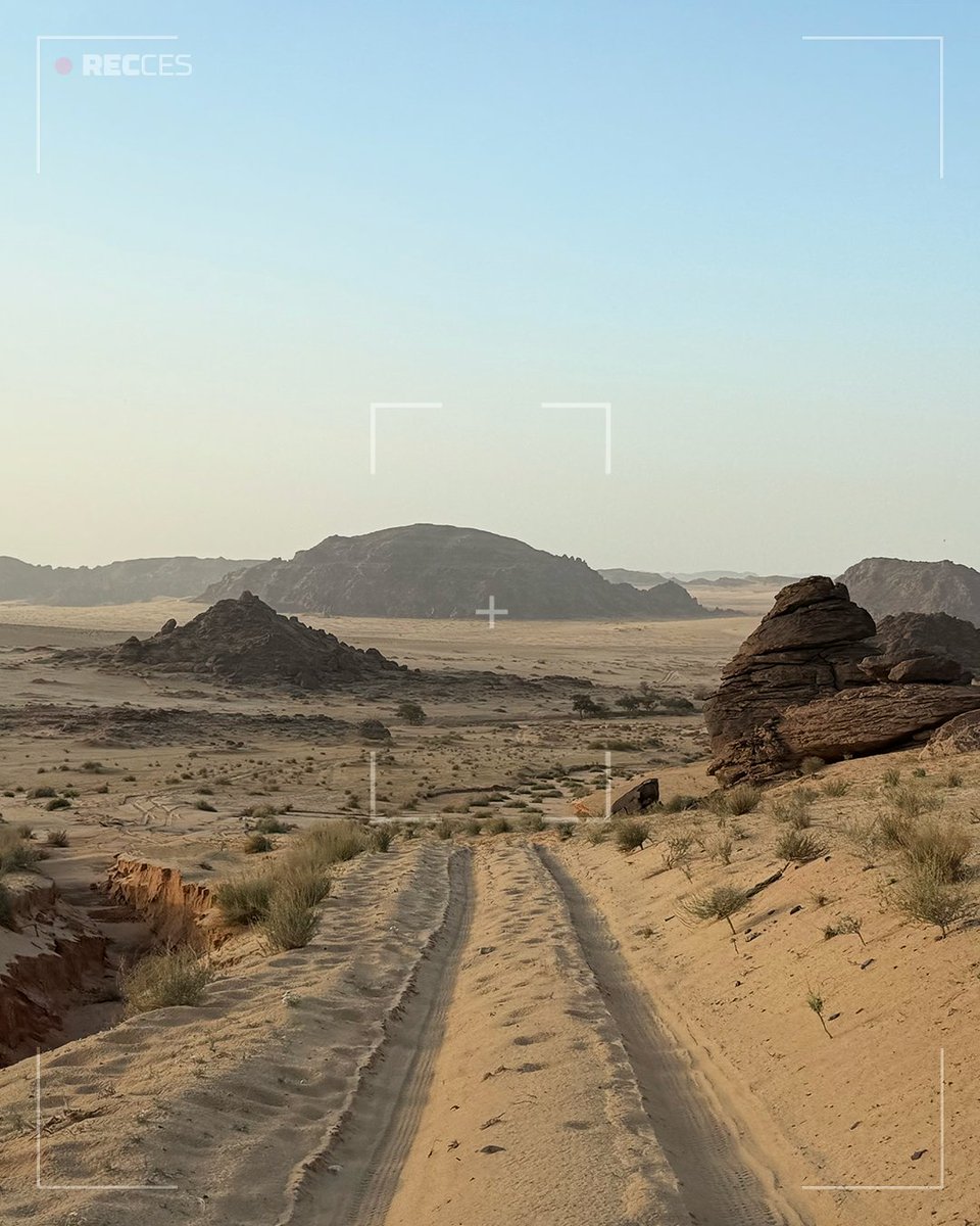 dakar's tweet photo. We told you it was coming. Welcome "Inside the recces" 👀

Discover the first exclusive shots from the recces!
Between technical navigation and breathtaking landscapes, the 2027 route will another time test your limits. 🫢
The journey is just starting. Stay tuned.

🔜 #Recces #Dakar2027 #DakarInSaudi