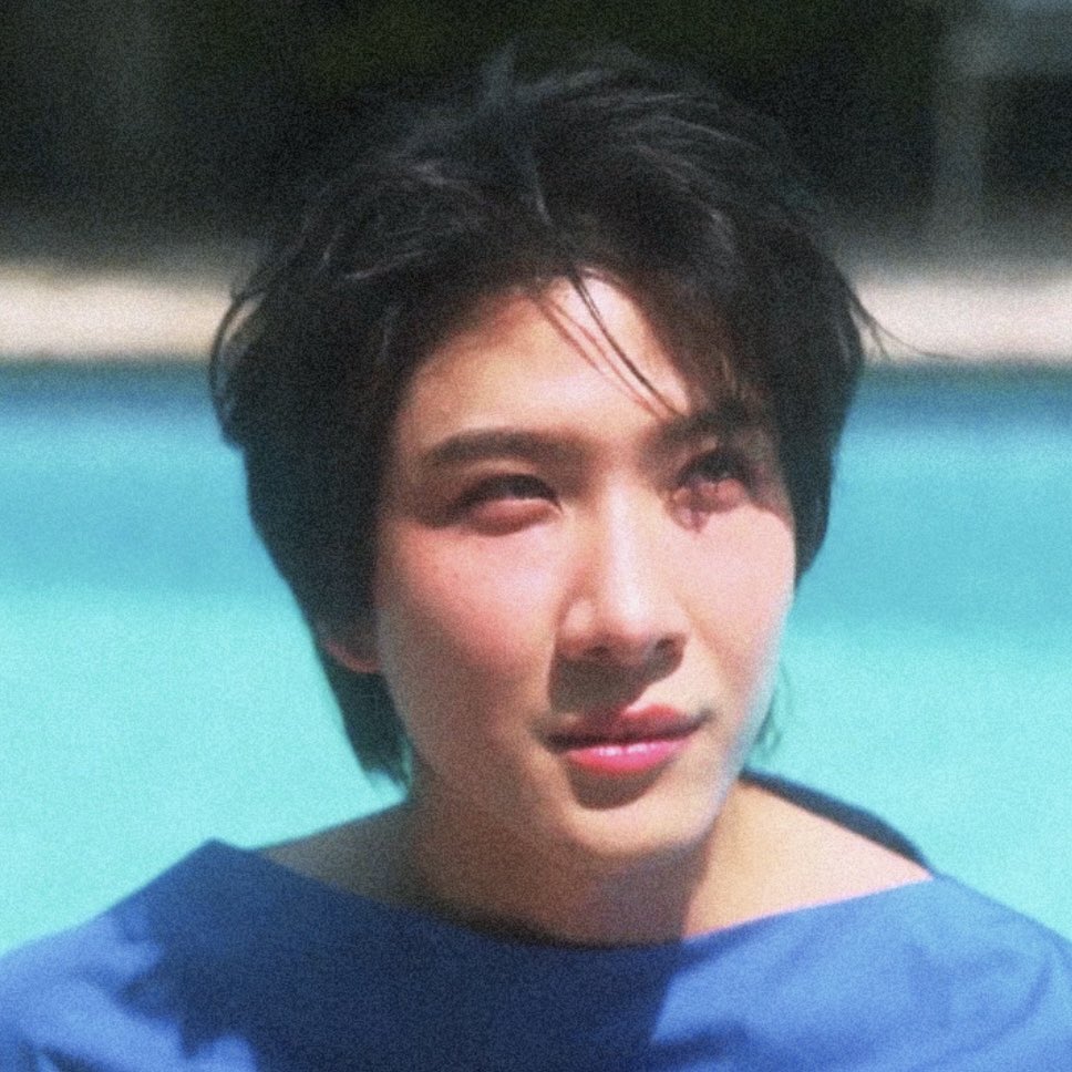 dimplesarchive's tweet photo. in case anyone wants to use it as a pfp 

#khaotungg #KhaotungxMintPet https://t.co/QzFYt2bYkX