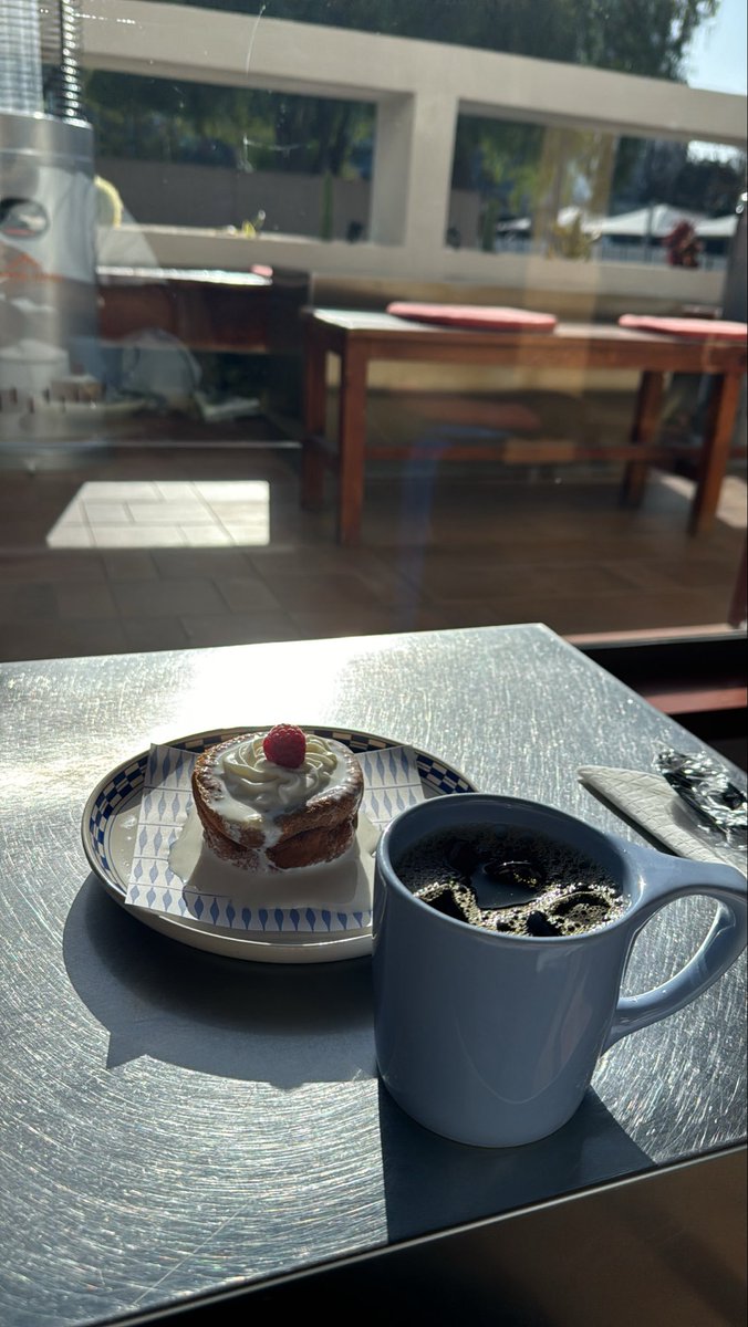 8eeb__'s tweet photo. بين أشـعة الـشمس
ـــ☀️🍃. https://t.co/Mq4eVc3B61