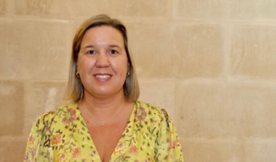 FAMOIB's tweet photo. 📢 El 16 d’abril ens vam reunir amb Catalina Isern, directora general d’Infància, Joventut i Famílies. Li vam traslladar les nostres demandes, que fa anys que esperen avanços reals (beques menjador, conciliació, xec cangur, lleis i reconeixement. Seguim treballant! 💪@GOIB_Social https://t.co/wIG9mThCTf