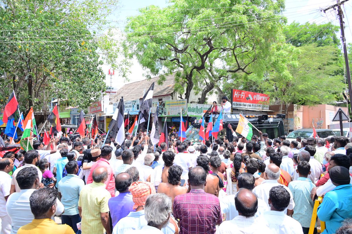 திருவைகுண்டம் சட்டமன்றத் தொகுதிக்குட்பட்ட சாத்தான்குளம் பகுதியில், மதச்சார்பற்ற முற்போக்குக் கூட்டணியின் காங்கிரஸ் கட்சி வெற்றி வேட்பாளர் திரு. <a href="/Oorvasi_Amirth/">Oorvasi Amirtharaj, MLA</a> அவர்களை ஆதரித்து கை சின்னத்தில் வாக்கு சேகரித்தோம்.

மதசார்பற்ற முற்போக்கு கூட்டணிக்கு வாக்களிப்போம். ஜனநாயகம் காப்போம்!