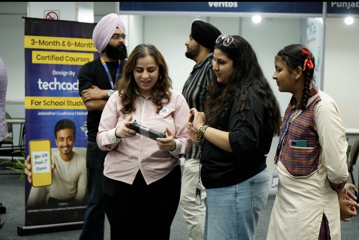 Techcadd_comp's tweet photo. At a recent AI Summit, Chichi truly stole the spotlight 🔥

From students to parents, everyone was instantly drawn to it—curious, excited, and completely engaged. It wasn’t just a showcase, it became the moment ⭐ https://t.co/zkbRx9WKVS