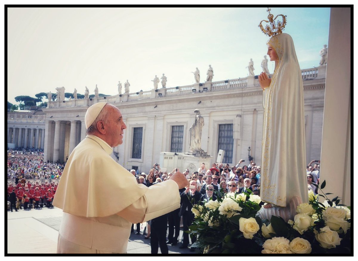 MomentOfPrayer's tweet image. Remembering with deep affection the late Holy Father, Pope Francis, who died a year ago today. With thankfulness for his ministry, and recognising the great gift he was to the Church in our day. May he rest in peace.
#PopeFrancis