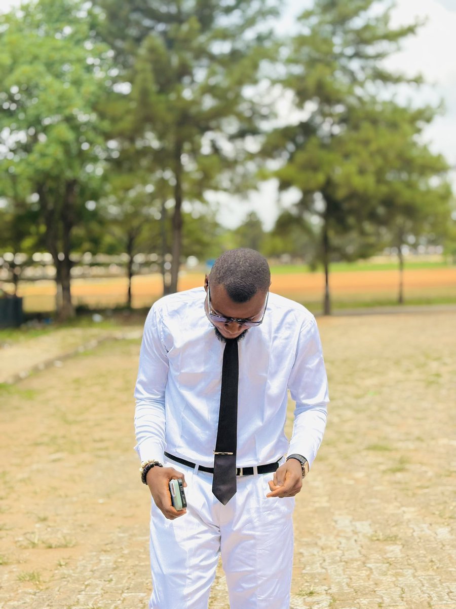 Favorite_Fashion_Doctor👨‍⚕️🧵🪡 tweet media