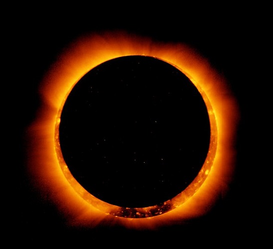 Jawad1332994's tweet image. Solar Eclipse #2 of 2026 🌑🌞
Astronomers confirm the second solar eclipse of the year is approaching. Global preparations are underway to witness and study this rare celestial event.
📍 Source: Youm7 Science #SolarEclipse #Astronomy #Space