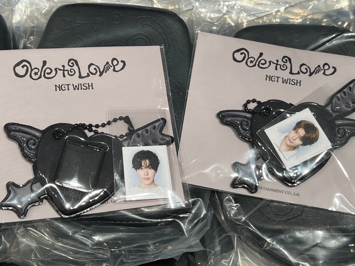 위시 팝업 미니증사 홀더세트
개이쁨ㅠㅠㅠㅠㅠㅠㅠㅜ