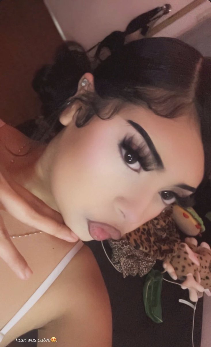 userr222pretty's tweet photo. Anyone trying link up in Seattle ?😍 $150 for one hour $300 for two hours upfront payment Apple Pay and Venmo 😩 #horny #buyingmeets #sellingmeets #buyingcontent #afterdark #carsex #buyingmeetsWa #pussy #ass https://t.co/CwYu3eTgou