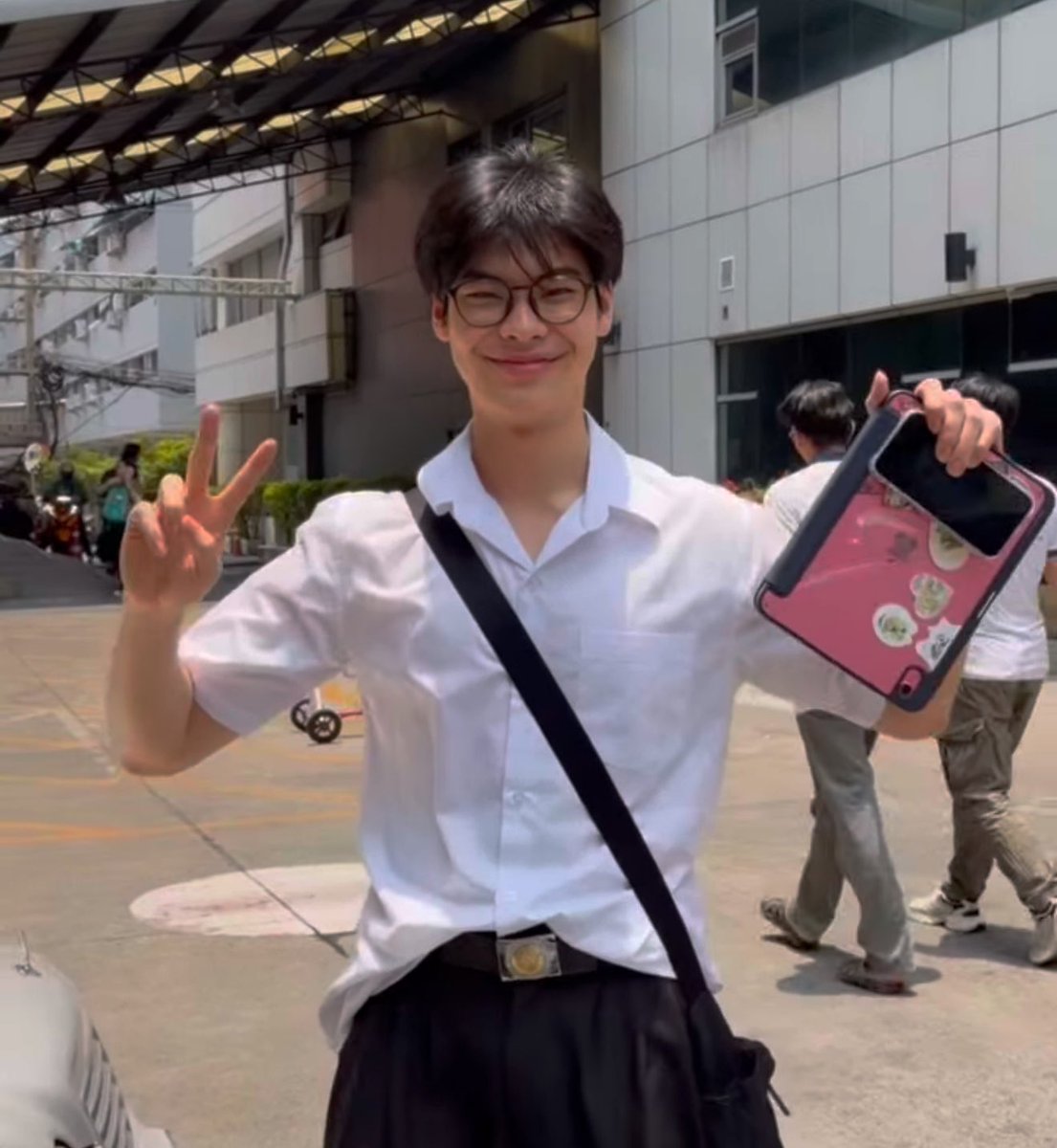 ncy 🐈‍⬛🐾 tweet media