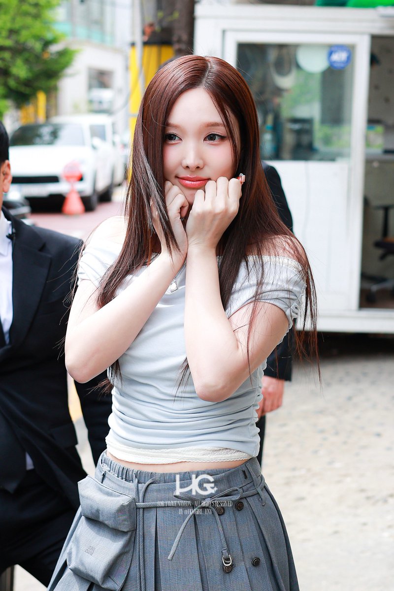 260421
🥟
#트와이스 #TWICE  
#나연 #NAYEON #ナヨン