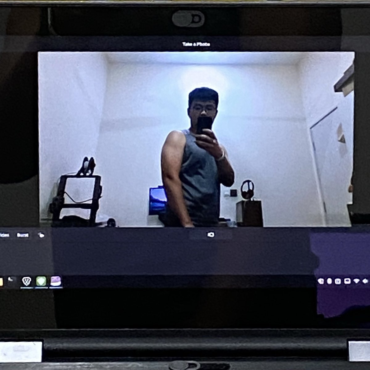 Forgot this pic from my last workout. 

My deltoids are kinda popping!