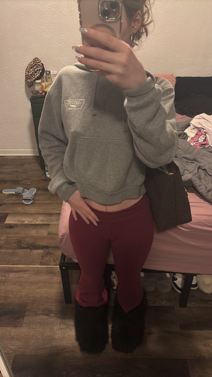 alyssa 😘 tweet media