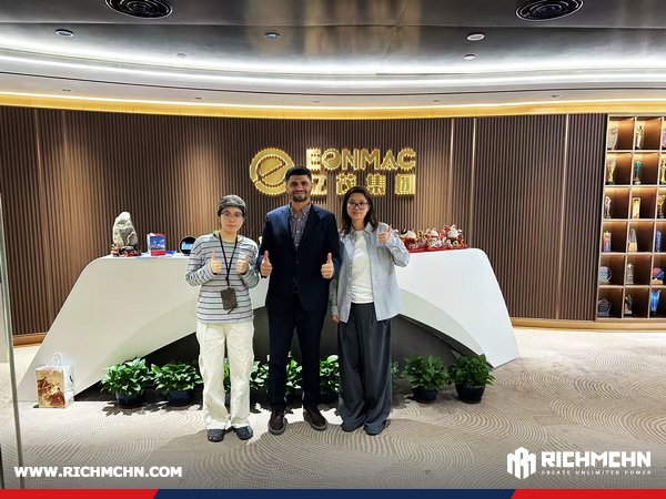 richmchn's tweet photo. Romania Client Visit at RICHMCHN 🤝
Discussing electric dump &amp; mixer trucks solutions ⚡🚚
Product details shared and cooperation in progress 💬
☺️☺️☺️https://t.co/d20mkn60ER
#RICHMCHN #ClientVisit #ElectricTruck #MixerTruck #NewEnergy https://t.co/9P75od4Ohi