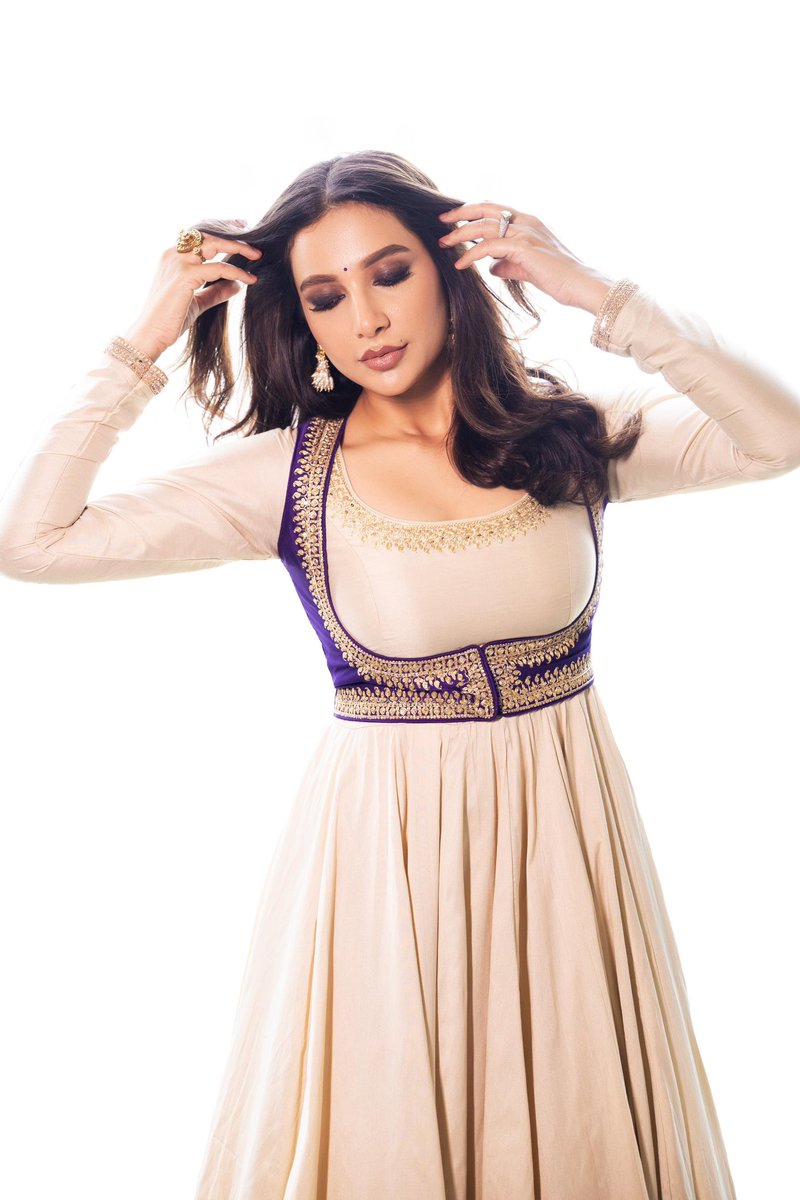 Subhashree Ganguly tweet media
