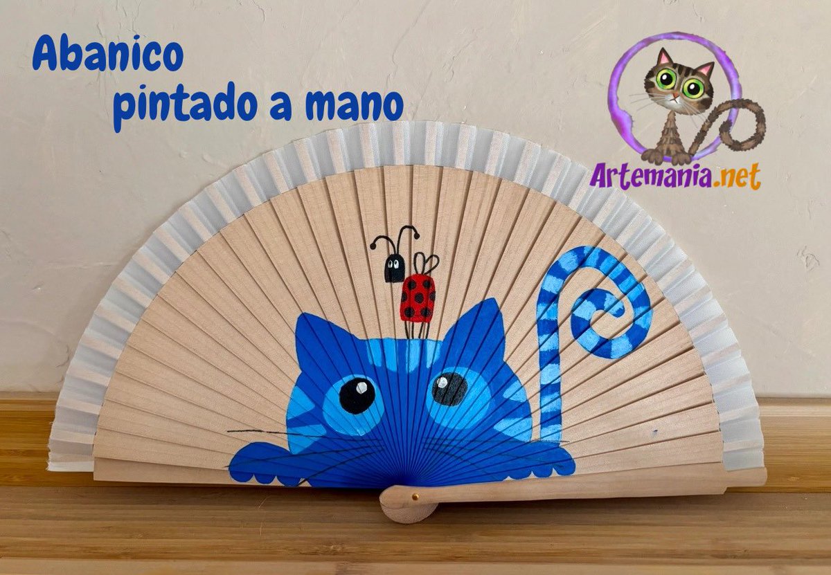 artemania2018's tweet photo. Abanicos de madera pintados a mano

#hechoamano #catlover #regalosoriginales #regalopersonalizado https://t.co/tZP6exn49x