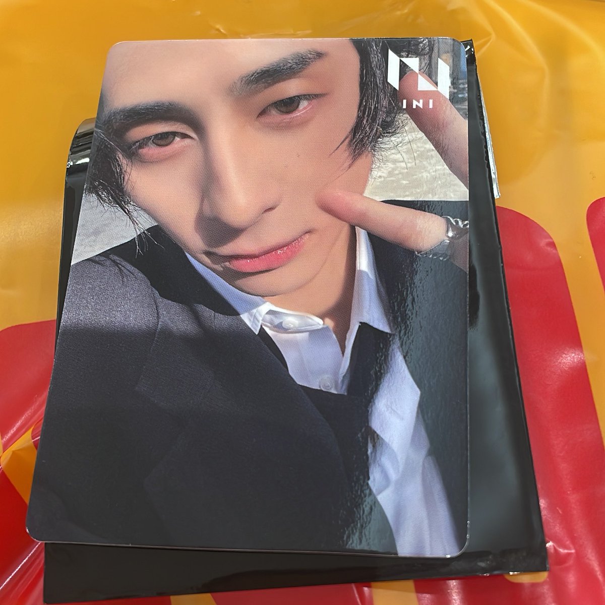 𝒖𝒏𝒊 tweet media