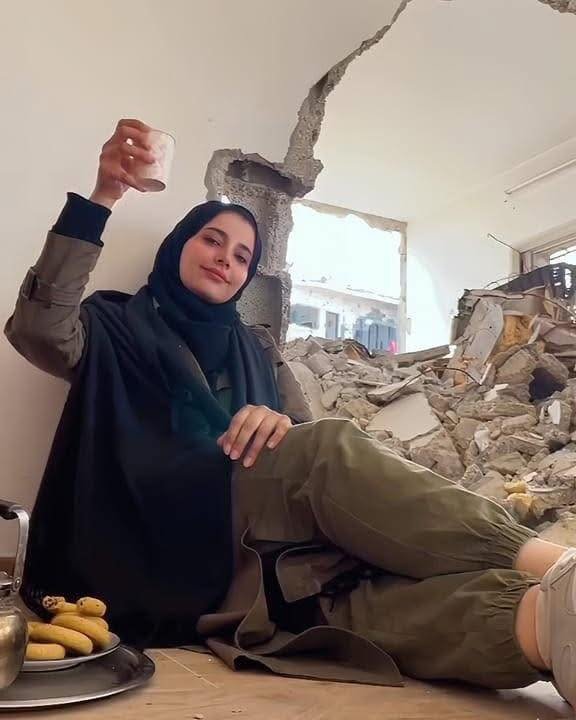 Good morning, we are still alive.
If you stand with us, respond with your country's flag. 🍉🇵🇸