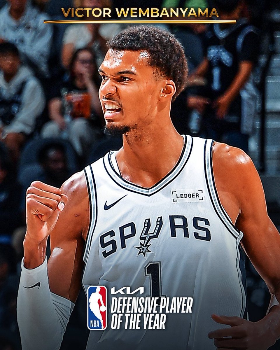 PasionBasketNBA's tweet photo. 🚨 OFICIAL

Víctor Wembanyama ha ganado el premio de Mejor Defensor del Año en la NBA 🏆 https://t.co/zH9XDUFx8r