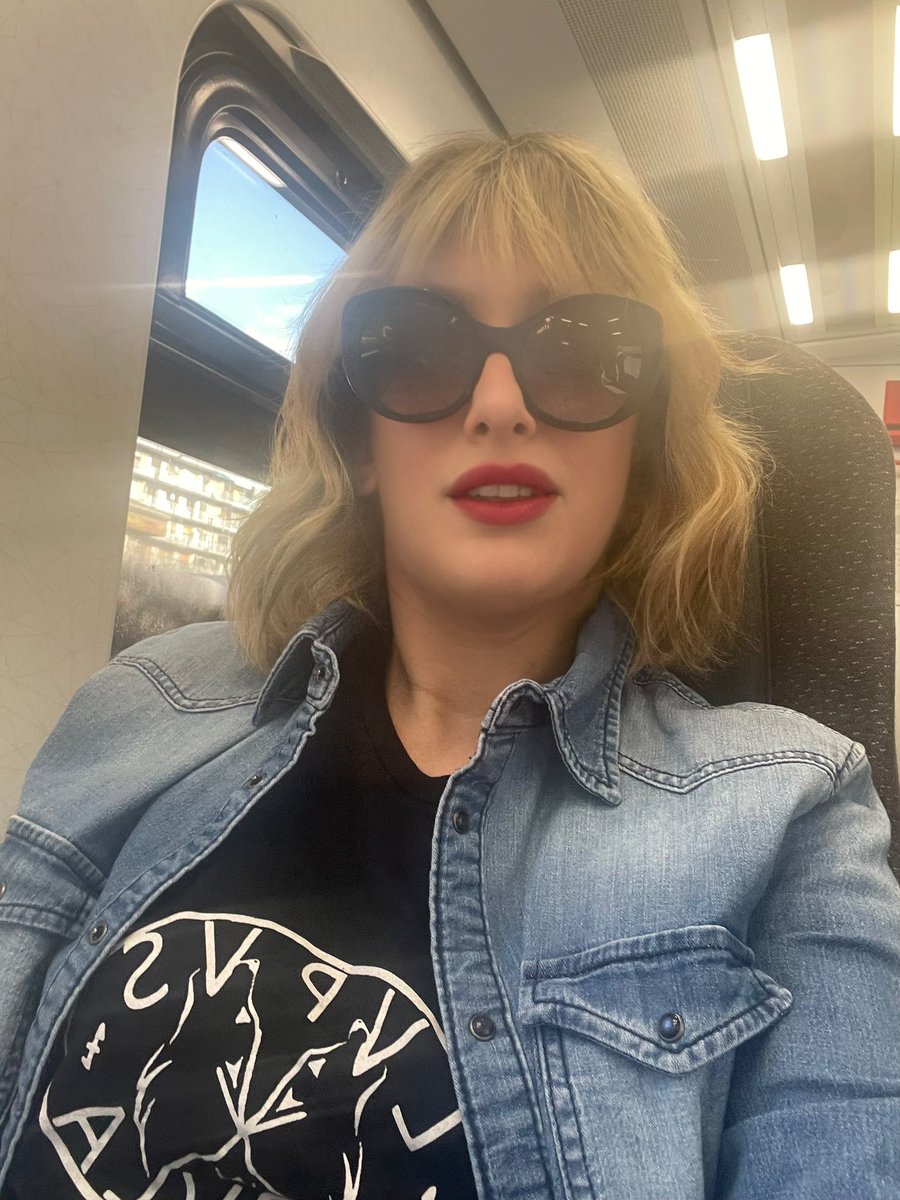 Francesca Totolo tweet media