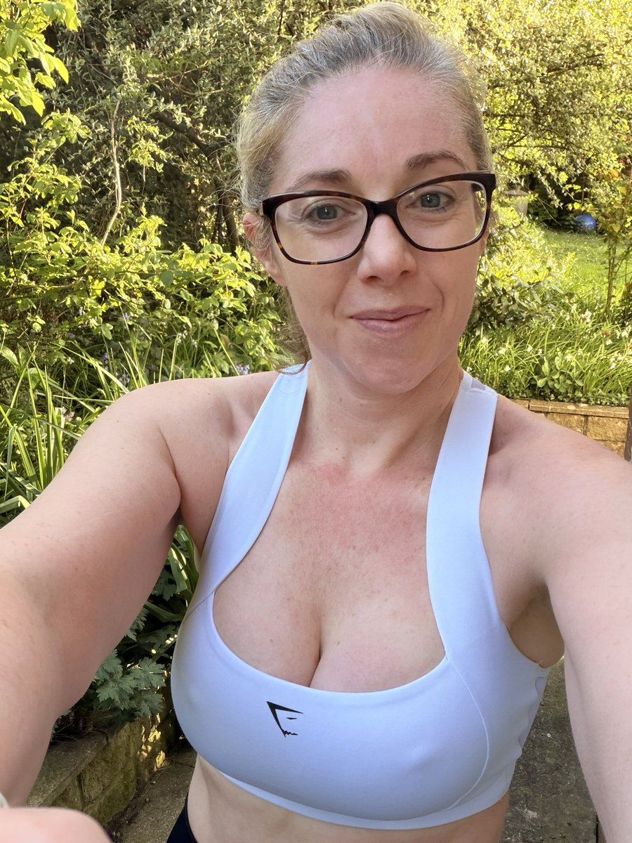 Lady Josie Glass tweet media