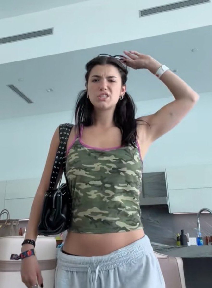 Maddie 🏳️‍⚧️ tweet media