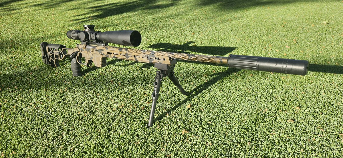 mullin84413's tweet image. Weatherby Mark V 6 lug in 6.5 creed

#2a #Weatherby #longrangeprecision #rifle #cerakote #beautiful