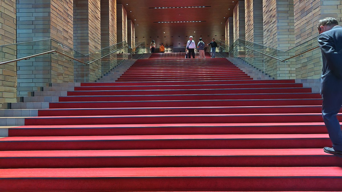 kuuyosinkairosu's tweet image. 2026/4/21
大阪フェスティバルホール

「AIMYON FAN CLUB TOUR 2026 “PINKY PROMISE YOU vol.2”」

ファンクラブツアーファイナル♪

あいみょん&amp;amp;AIMのみなさん
宜しくお願い致します♪

＃あいみょん　＃AIM　＃PPY2