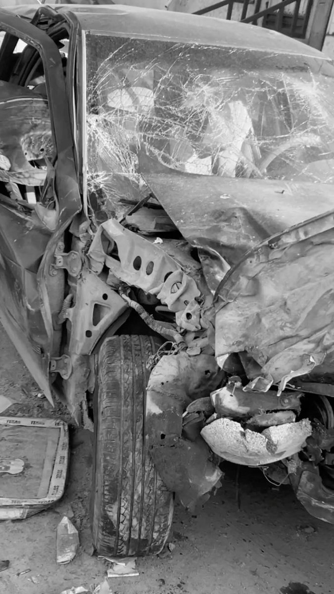 Уи́льям Форд Ги́бсон tweet media