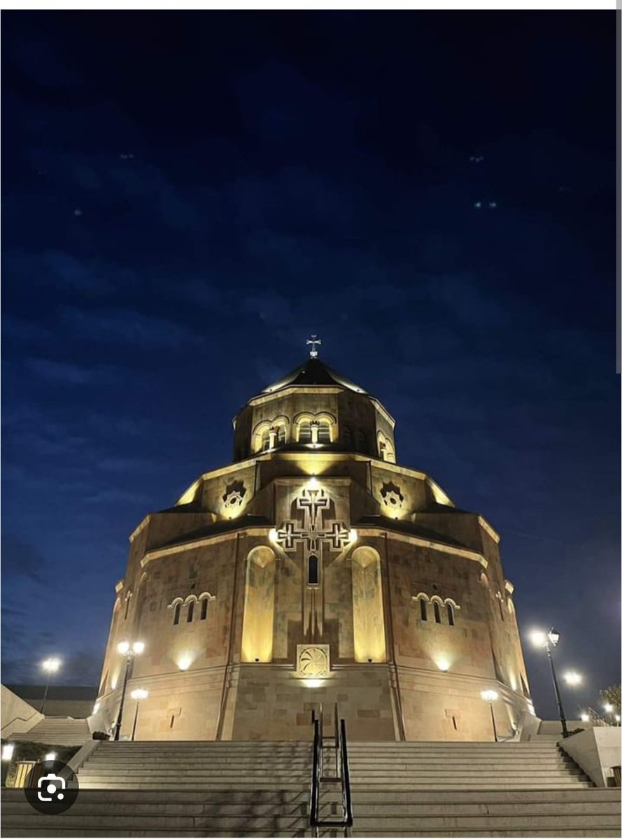 ArtsakhMon's tweet image. While the Azerbaijan-subservient authorities of Armenia preach a false peace, the cultural genocide in Artsakh continues. This time, the Azerbaijani anti-cultural, occupying forces have completely demolished the Holy Mother of God Cathedral in Stepanakert. #UNESCO, are you dead?