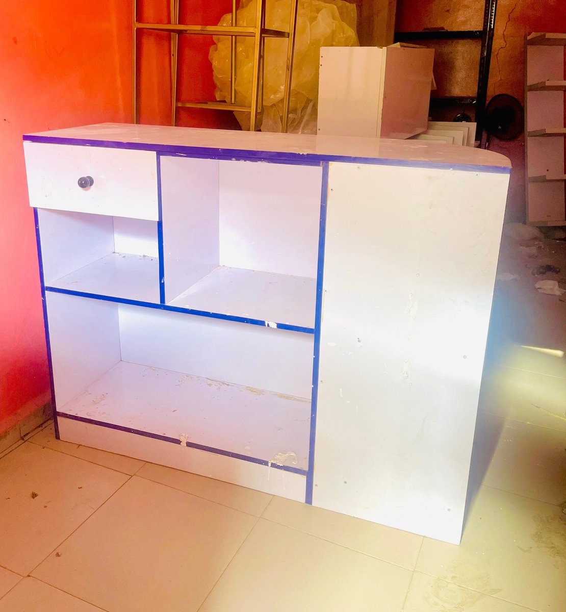 yardsaleplug's tweet image. A Reception desk available for sale 

Condition: Perfect condition just a little crack down

Price: 65k

Location: Jos

Contact: 08072472687

#yardsale #Declutter #JosNigeria