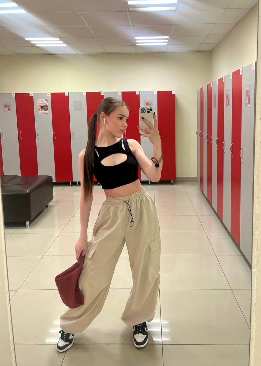 какое то милое имя tweet media